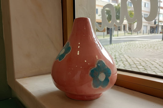 Peça Decorativa em Cerâmica Grés Feita na Roda de Oleiro