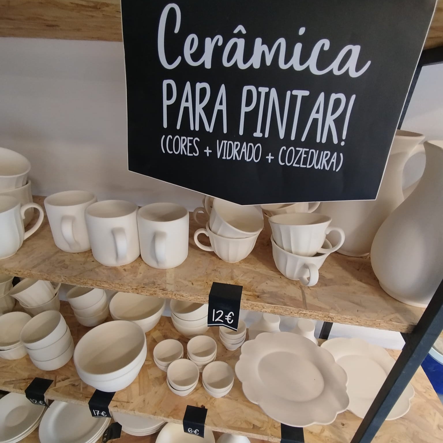 Pintura em Cerâmica