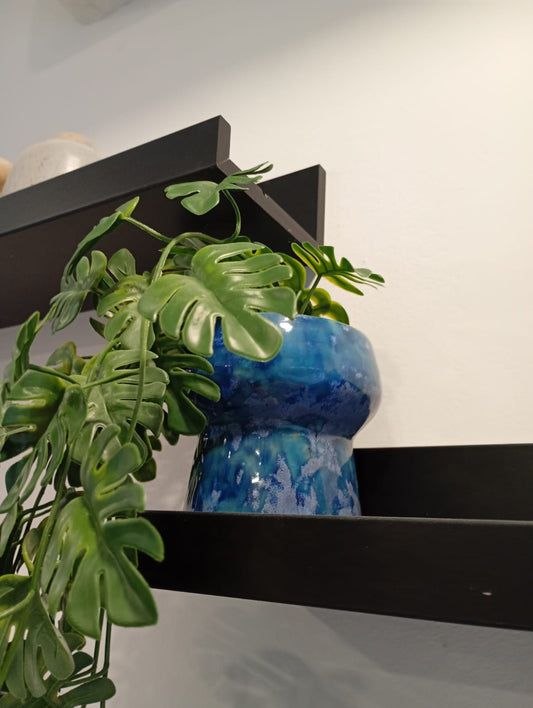 Vaso Decorativo em Cerâmica com Esmaltes Azuis