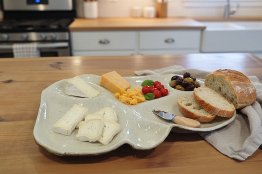 Tabela para Picadas em Cerâmica Artesanal