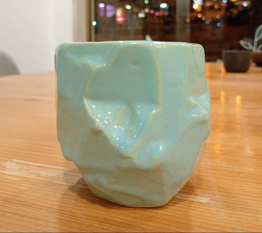 Copo em Cerâmica – Técnica Japonesa Kurinuki