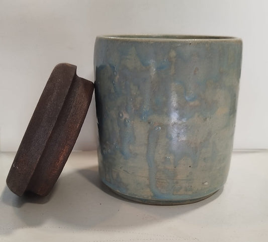 Frasco em Cerâmica com Tampa