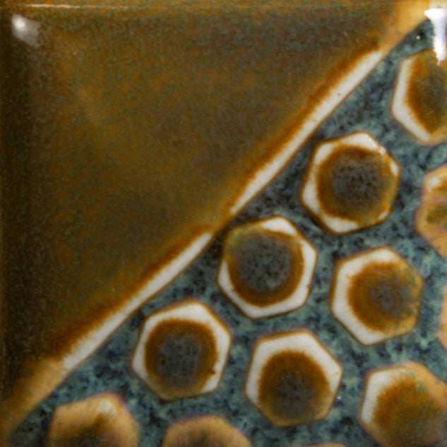 Mayco EL-137 Black Adventurine