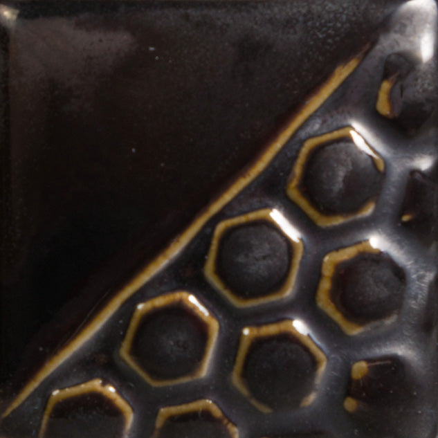 Mayco EL-137 Black Adventurine